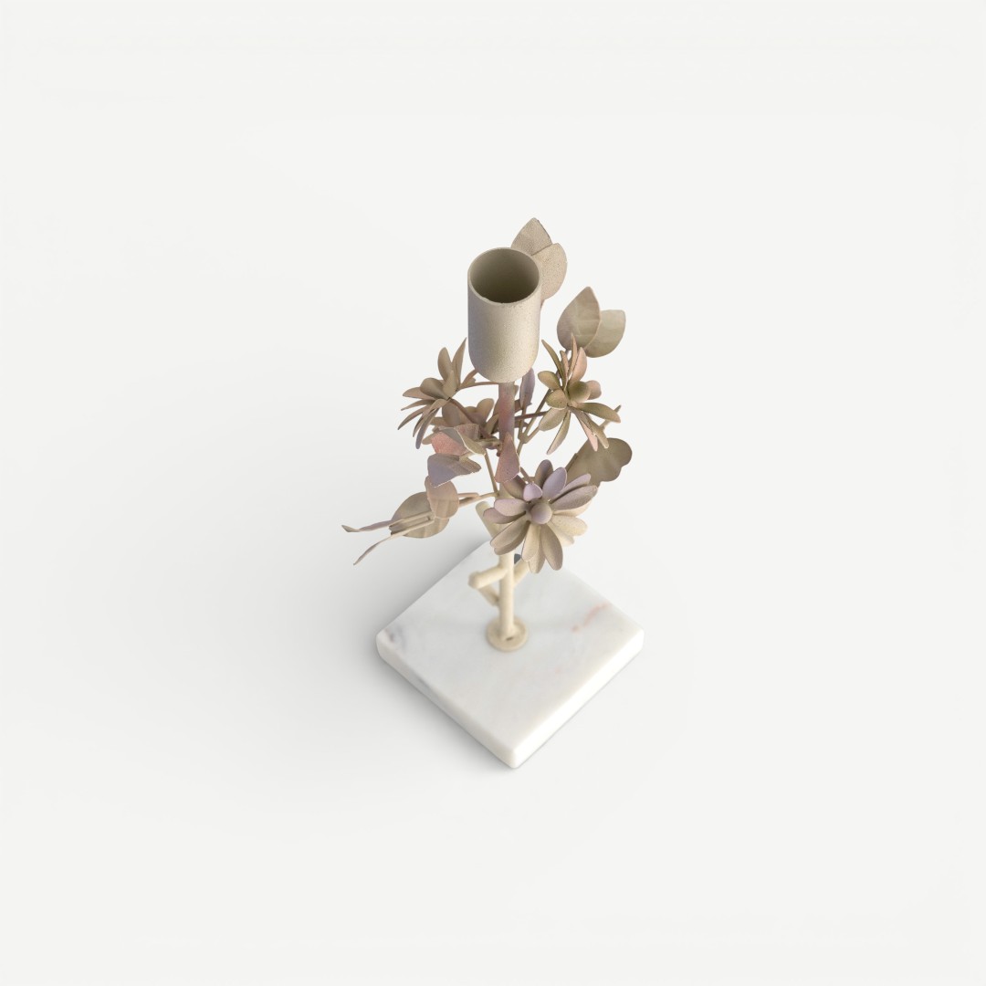 Leafy Dahlia Candle Holder 10x25